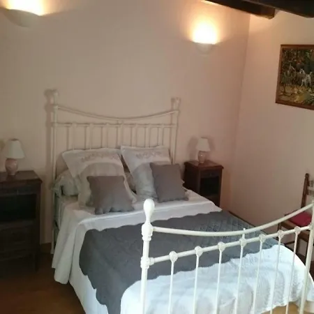 Gite Campagne Et Clim - 4 Pers. - Fr-1-489-84 בית נופש Saint-Bonnet-Tronçais
