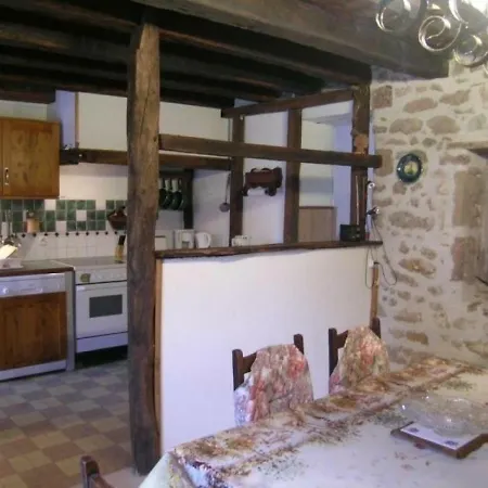 Gite Campagne Et Clim - 4 Pers. - Fr-1-489-84 Saint-Bonnet-Troncais